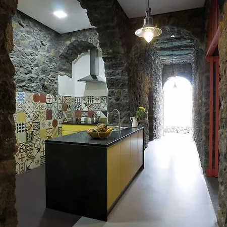 Azorean Urban Lodge-2